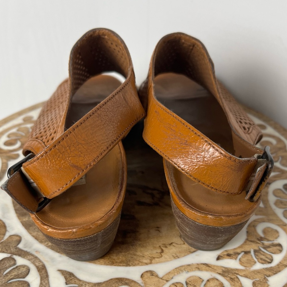 Paul Green Lois Slingback Perforated Leather Sandal Cognac Open Toe 6 UK 8.5 US - Picture 7 of 15